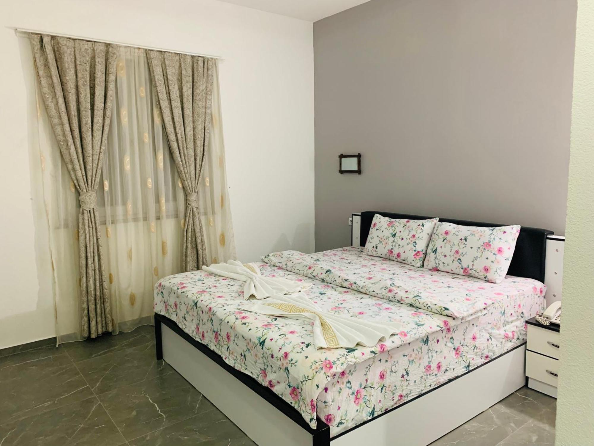 Hotel Albatros Prizren Buitenkant foto