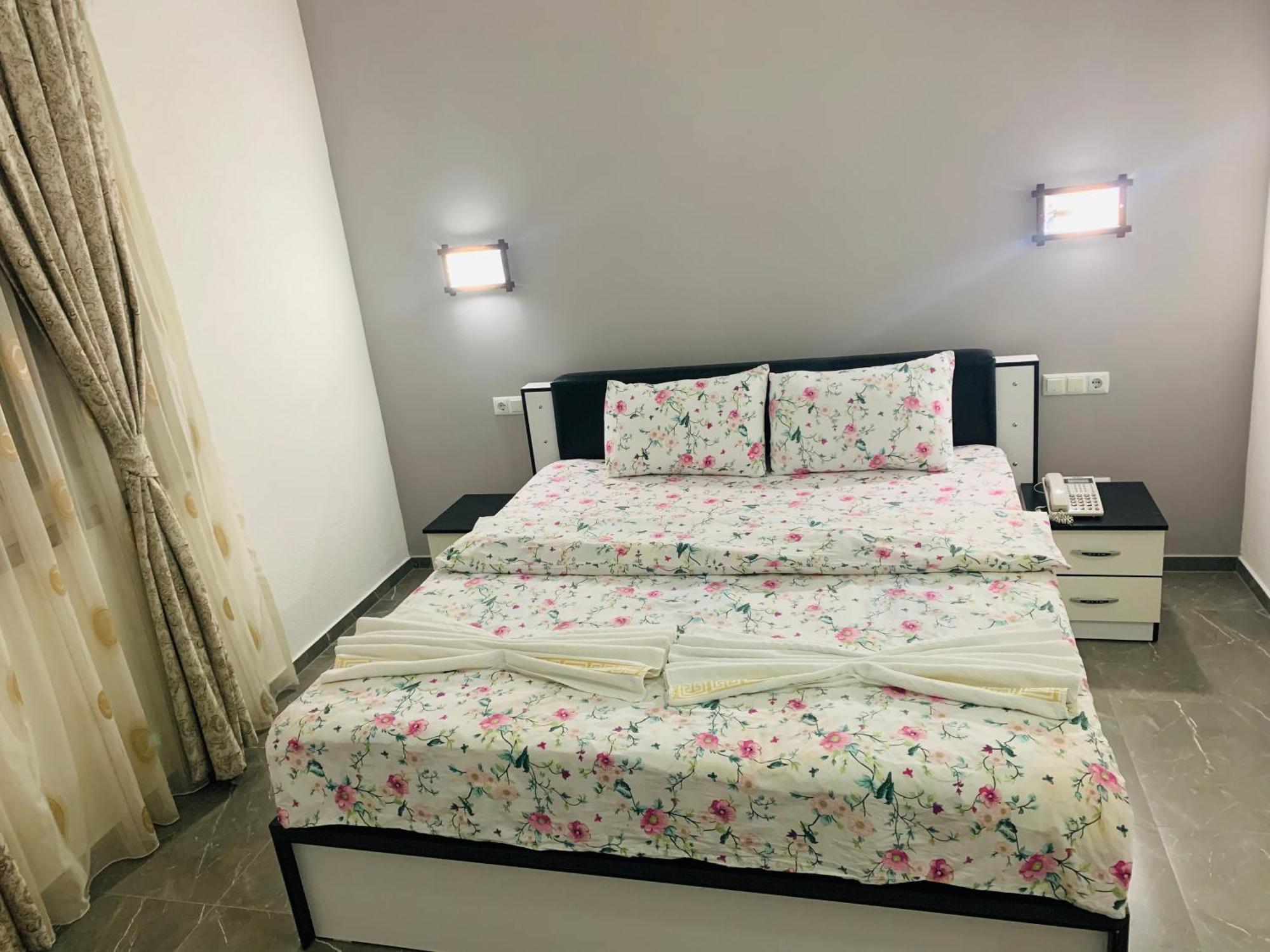 Hotel Albatros Prizren Buitenkant foto