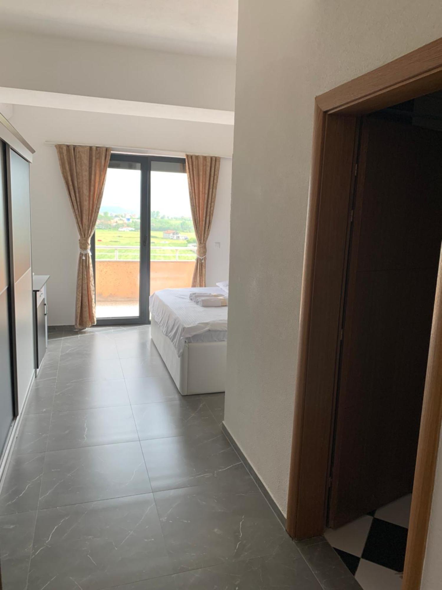 Hotel Albatros Prizren Buitenkant foto