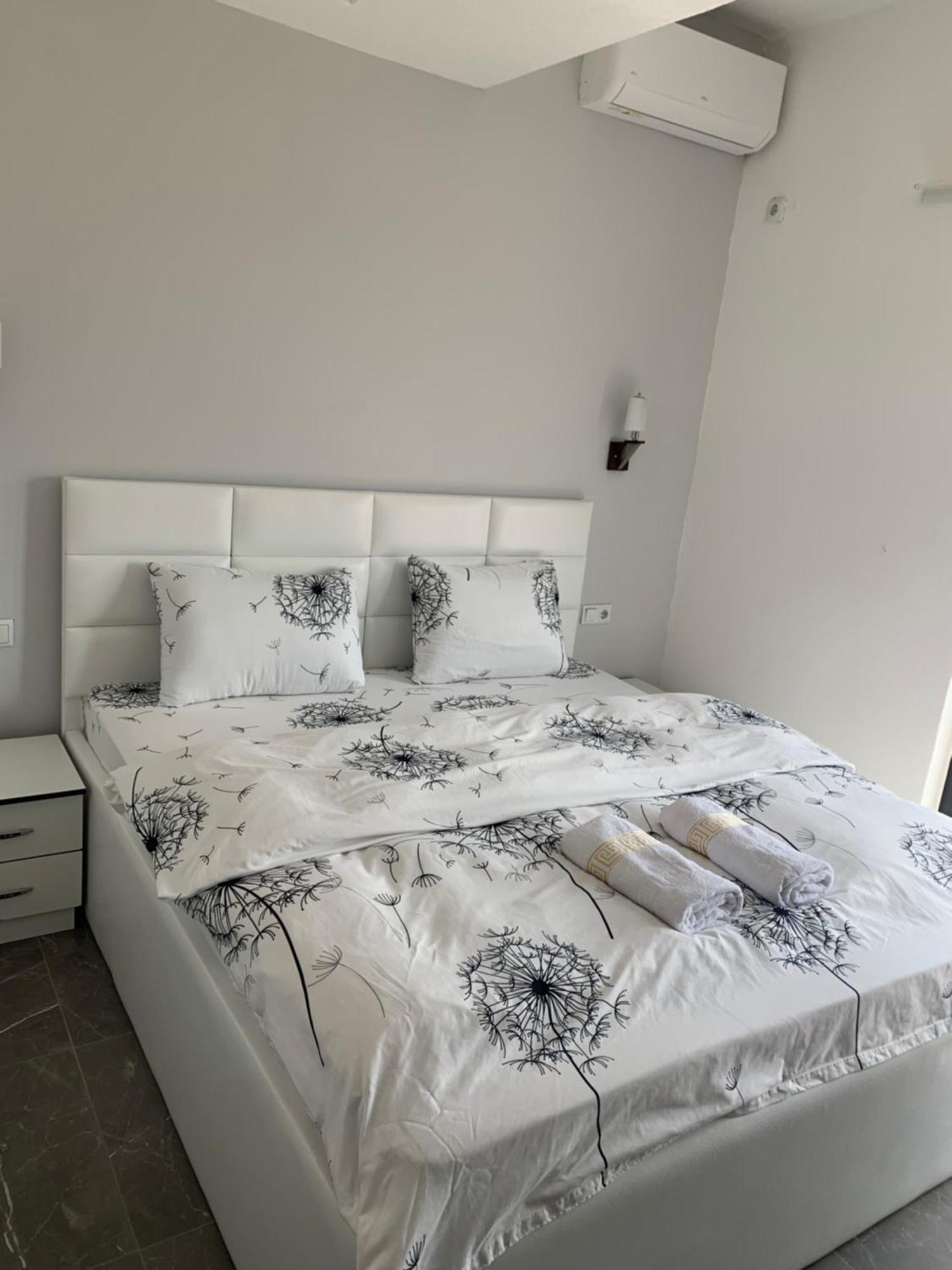 Hotel Albatros Prizren Buitenkant foto