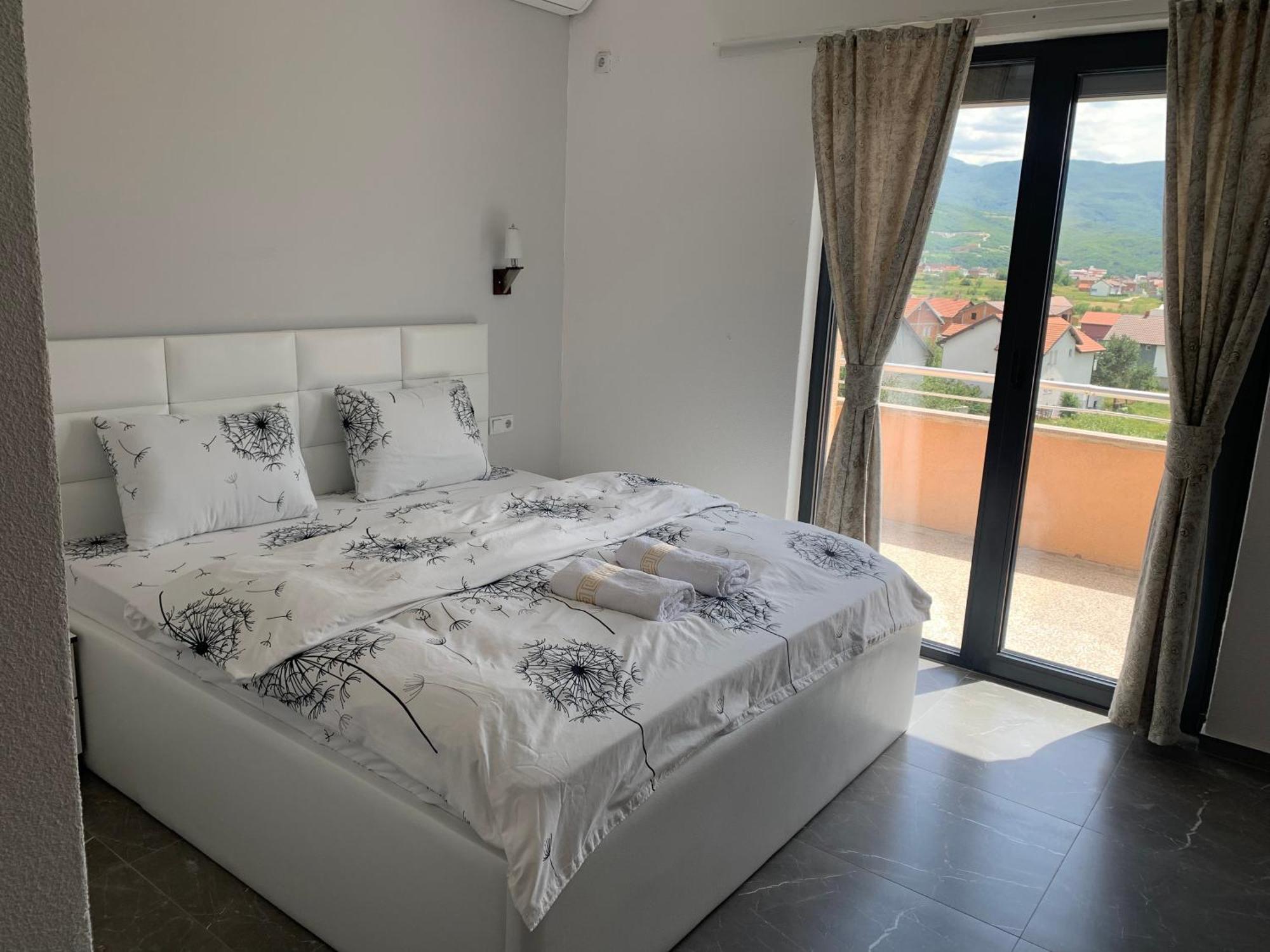 Hotel Albatros Prizren Buitenkant foto