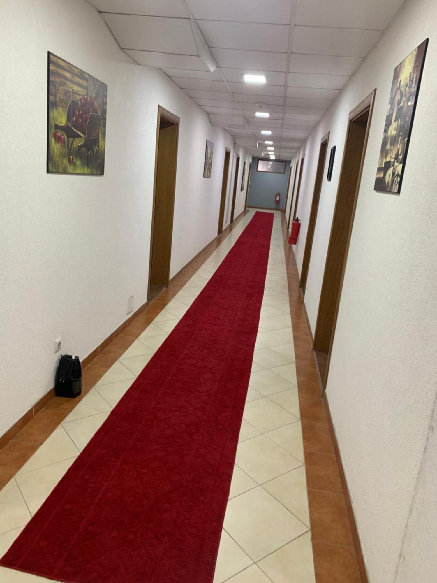 Hotel Albatros Prizren Buitenkant foto