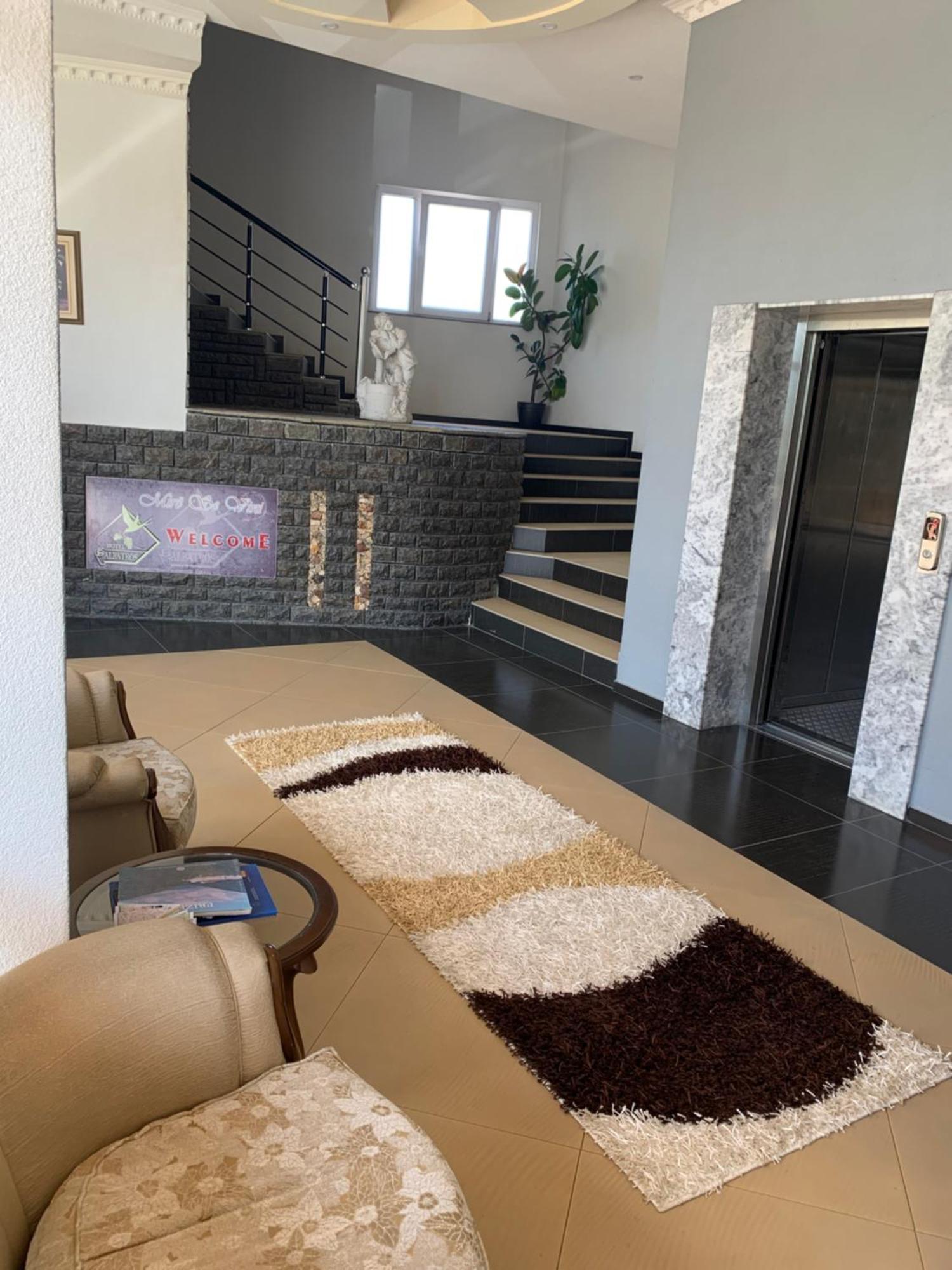 Hotel Albatros Prizren Buitenkant foto